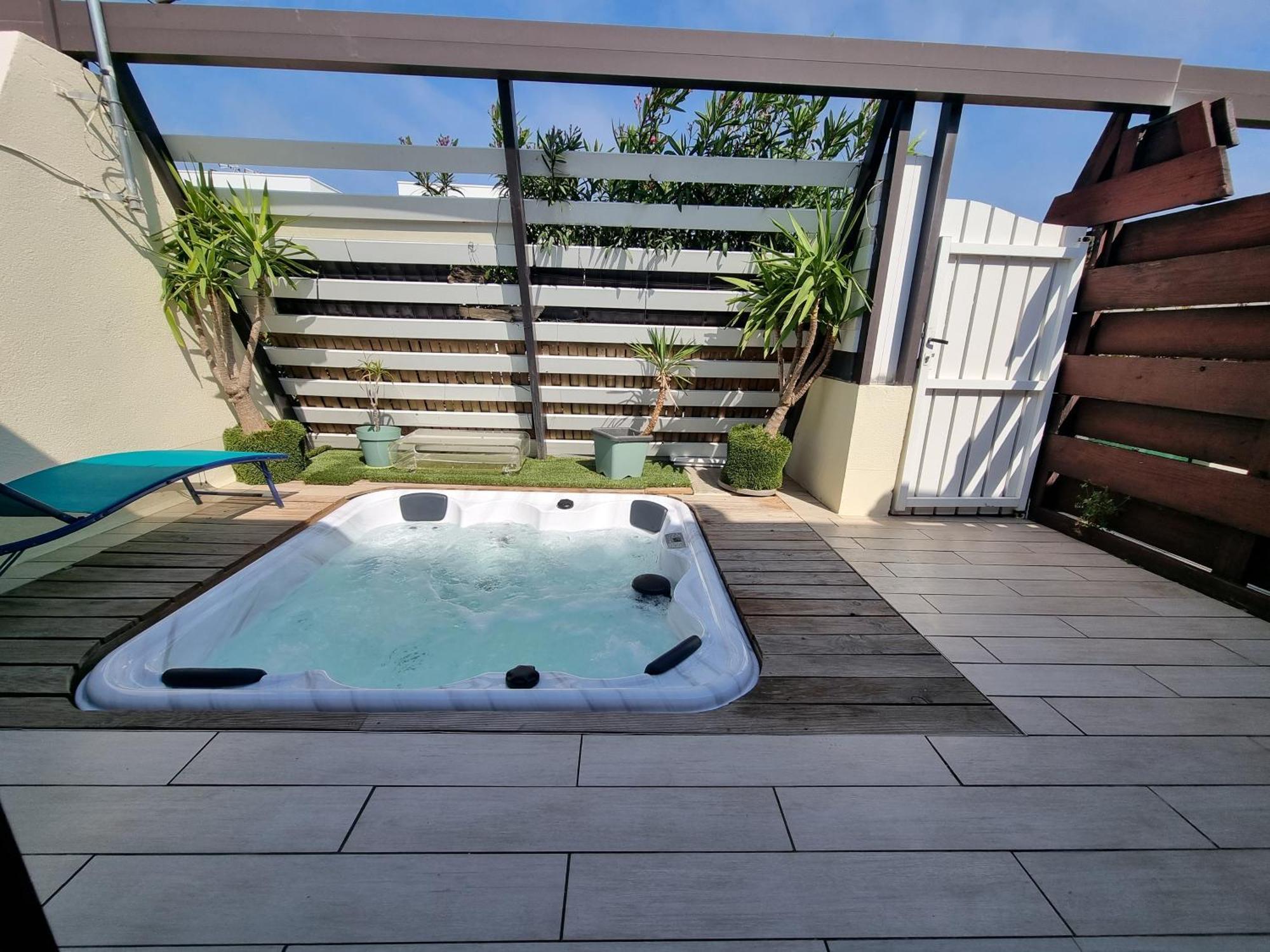 Village Naturiste Merveilleuse Villa Port Nature Agde Exterior foto