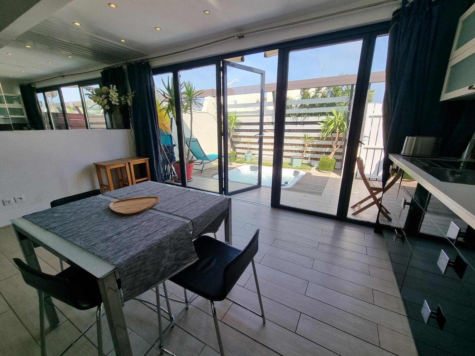 Village Naturiste Merveilleuse Villa Port Nature Agde Exterior foto
